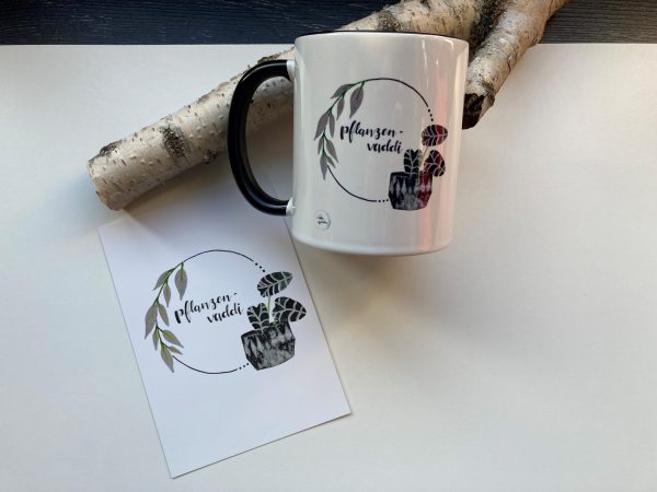 Tasse Pflanzenvaddi mit Karte
